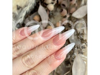 ルーム ビューティーラボラトリーズ(room beauty laboratories)