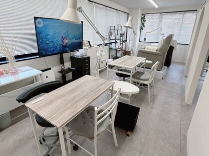 エマネイル プラス キハクヤ 堺東店(EmaNail+KIHAKUYA)の写真