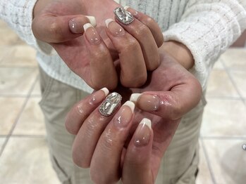 シー(She)/フレンチ×埋めつくし