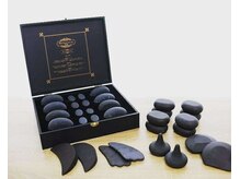 身体の芯までポカポカ♪ホットストーントリートメント