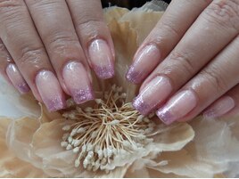 フレンチネイル　ダブルカラー