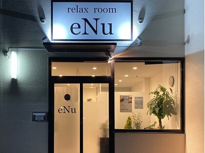 エヌ(eNu)の写真