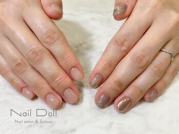 ネイルドール(Nail Doll)/大人アシメネイル