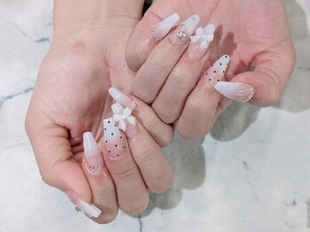 ネイルサロン グレイス(Grace)の写真/お忍びで同業者も来店する高強度元祖アクリルスカルプ専門店☆持ち込みOK!フィルイン対応【電子タバコOK】