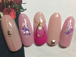 アクセサリー風ネイル