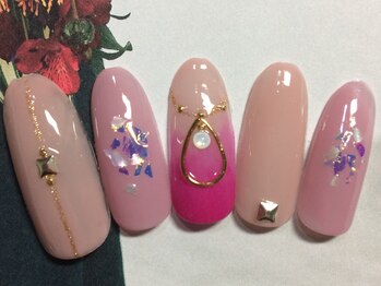 ネイルサロン リリオ(Nail Salon Ririo)/アクセサリー風ネイル