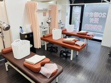 小林整骨院 高円寺の雰囲気（スマホ使用による肩こり/固まった肩甲骨/眼精疲労/頭痛を改善◎）