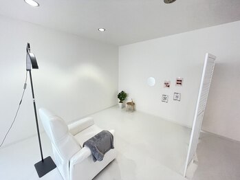 アイブロウドット 静岡店(iBROW.)の写真/【新静岡駅徒歩4分の好立地★】10:00~21:00迄営業しているので、忙しいOLさんやママさんも通いやすさ抜群!