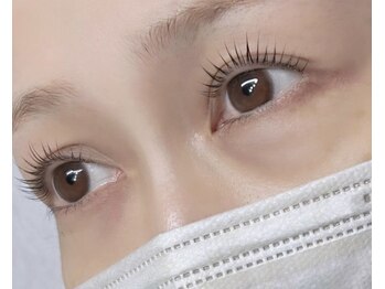 ルポ(repos.)/ ナチュラル仕上げまつげパーマ