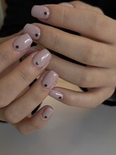 ベゼル(bezel.)/シンプルデザイン