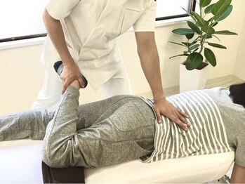 ミリョウ 整体院(MIRYO)の写真/「もう限界…」な首・肩・腰に。当店で歪みを整え、翌朝スッキリ動き出せる軽やかな身体へ！
