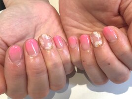 retreat nail
