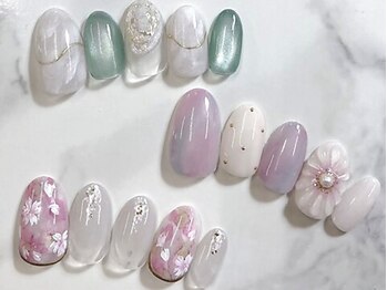 ネイルサロン ガーネッシュ(Ganesh)の写真/【大人気の定額メニュー多数】カラー変更ＯＫでデザイン豊富♪お財布に優しい価格でお洒落を楽しめる★