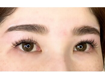 まつげエクステサロン クロエ(Chloe)/HBLとフラットラッシュ