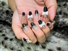 シュガーネイル(sugar nail)/黒フレンチ＆リボンネイル