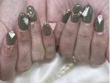 ハニービービー(Honey Bee Bee)/秋ニュアンスネイル