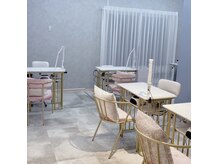 店内は明るくて綺麗な空間です♪