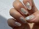ネイルズ ココ(nails COCO)の写真/白を基調とした落ち着いた空間でリラックスしながら★自爪に優しい施術で、大人の魅力的な指先を演出♪