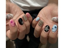 ウネ(～ une)/個性派ネイル8本