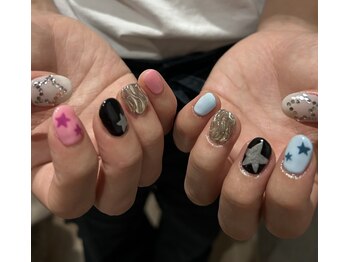 ウネ(～ une)/個性派ネイル8本