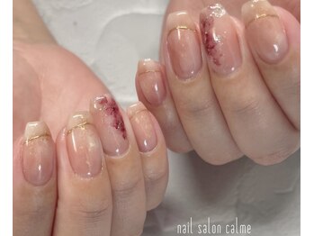 nail school & salon calmeの写真/アクセサリーが映えるシンプルデザイン。シンプルの中にワンポイント輝くデザインが得意です！