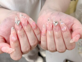 グロー ネイル(Glow Nail)/
