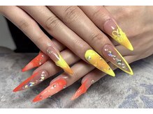 モアネイル 新宿/夏ネイル/持ち込み/新宿