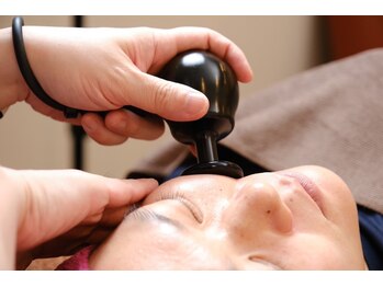 ほぐし手ただし手/WINBACKフェイシャル