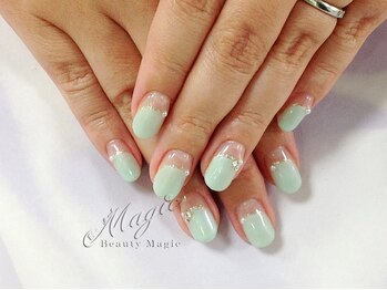ネイルサロン ビューティーマジック 川口店/ シンプルネイル