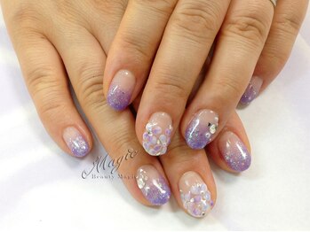 ネイルサロン ビューティーマジック 川口店/ 小花柄＆ラメグラデネイル