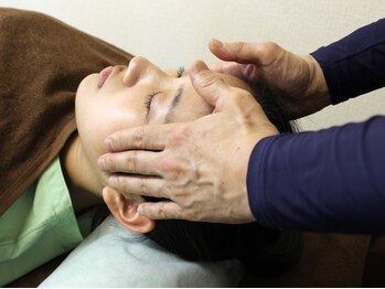 いなほ はりきゅう整骨院 東新宿/美容鍼施術/手順1