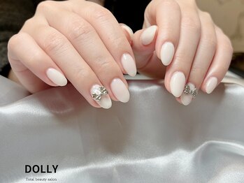 ドリーネイル(DOLLY NAIL)