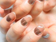 ヌル ネイル 新宿(NURU NAIL)/個性派/新宿/ミラー