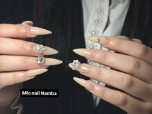 Mio nail なんば【長さだし/持ち込み/つけ放題/フィルイン/マグネットネイル】の雰囲気(パーツ500種超×持ち込みOK!アート10本つけ放題で理想実現★)