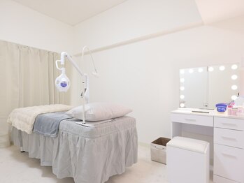 ブラン 心斎橋店(Blanc)の写真/【難波/心斎橋】結果重視☆女性専用セルフホワイトニングサロンで、白い歯を手に入れよう!初回2500円から～