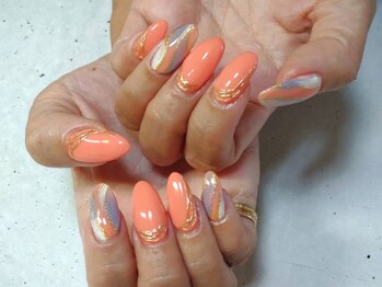 ネイルサロン ロウダ(Nail Salon LUODA)の写真/大人女性の“キレイ”と“心地よさ”を指先に。日常にそっと彩りを添える大人女性の心をつかむ上質ネイル♪