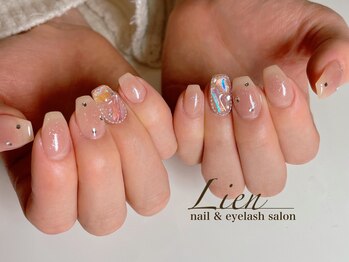 リアン(Lien)/チークネイル