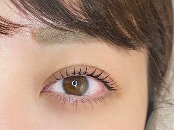 スイートネイルズ(Sweet nails)の写真/種類豊富なまつ毛パーマで理想の目元に♪お客様に合わせたデザインのご提案で美しさを最大限引き出します！
