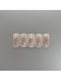 ちゅるんチークネイル