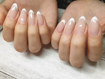 ファンシーローラ(Fancy Rola)/白フレンチ+グラデ