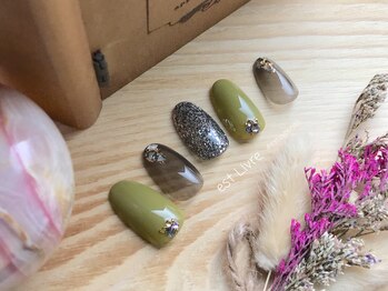 エストリブレ(estLivre)/シースルーブラック