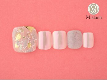 エムスラッシュ ソル センター南(M.SLASH SOL)/Footトレンドアート