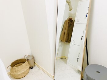 ナディヨガサロン(NADI YOGA SALON)/更衣室・パウダールーム