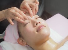 皮膚先生/小顔コルギ