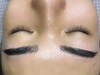 ラリス(Ralis)の写真/メンズ人気急上昇！ハリウッドアイブロウで自信UP♪垢抜け眉毛は当店にお任せ◎