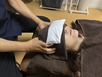 サルーテ 都立大学(SALUTE)の写真/【口コミ高評価】テレワーク/スマホ/PCによる眼精疲労にお悩みの方にはドライヘッドマッサージがおすすめ◎