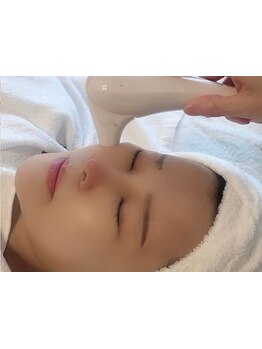 ホウレイ線・たるみ改善！予防ケア