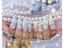 水色 黄色 夏ネイル 痛ネイル