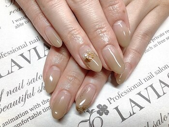 ラヴィアスプラス(LAVIAS+)/