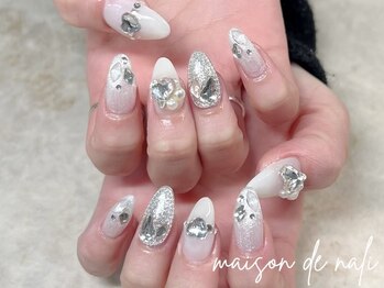 メゾン ド ナリ(maison de NALI)/韓国ビジューつけ放題8900円